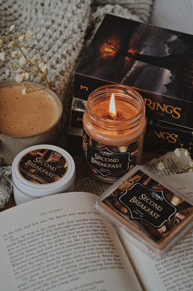 SECOND BREAKFAST  - LOTR Inspired Soy Candle Scent Notes: Cornucopia