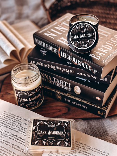 DARK ACADEMIA - Bookish Inspired Soy Candle Scent Notes: Caramel Vanilla