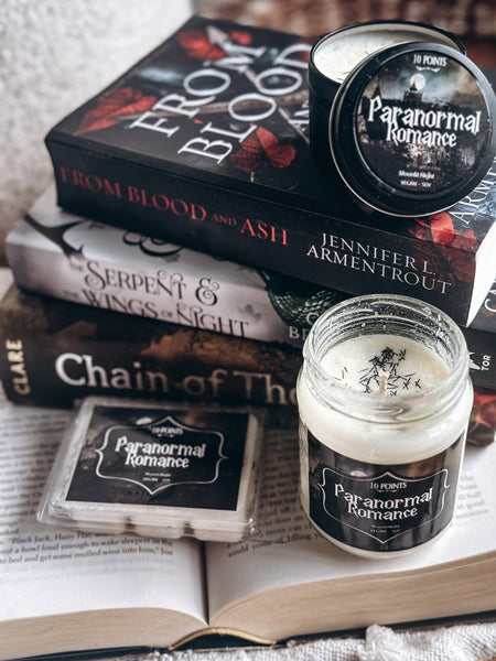 PARANORMAL ROMANCE  - Bookish Inspired Soy Candle Scent Notes: Moonlit Night