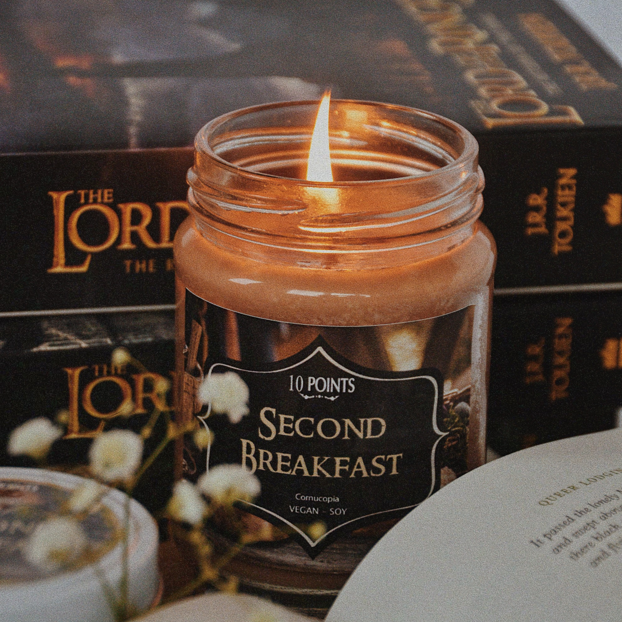 SECOND BREAKFAST  - LOTR Inspired Soy Candle Scent Notes: Cornucopia